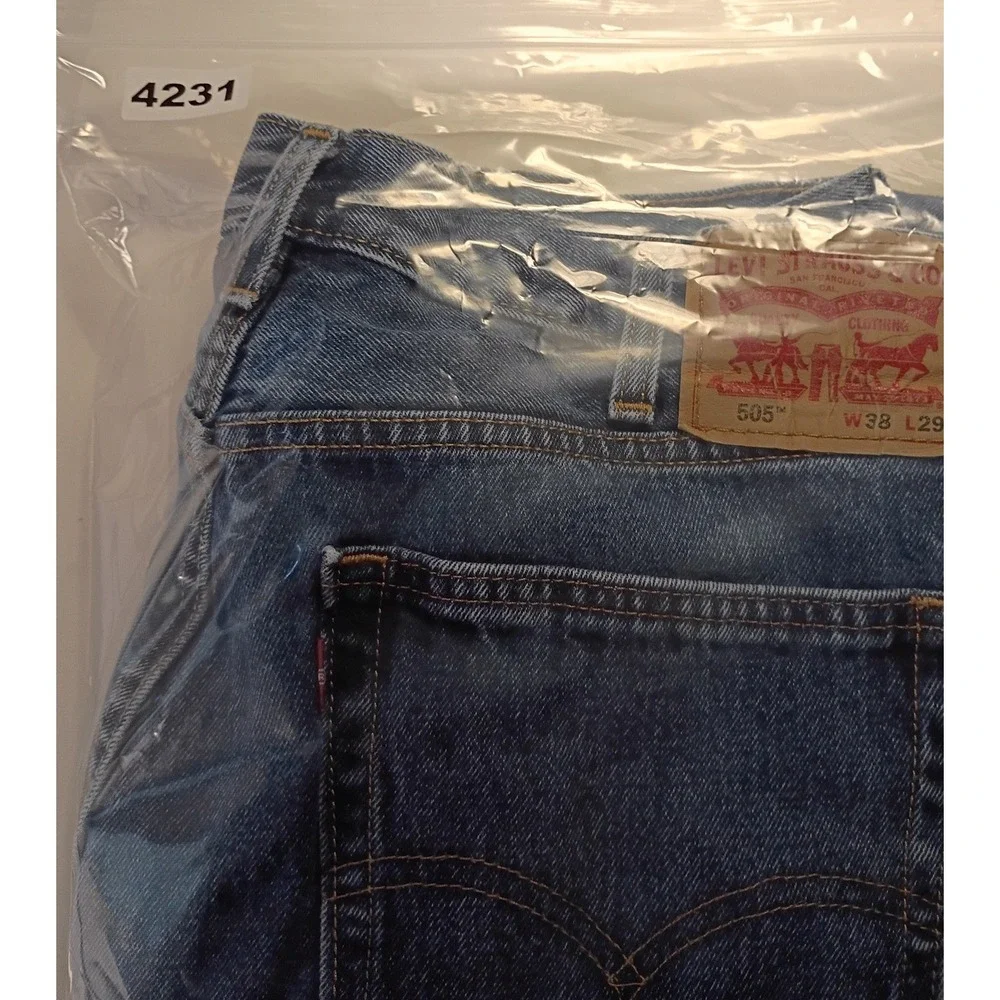 Levis 505 Regular Fit Straight Leg Jeans Men's Medium Wash Blue Denim Classic